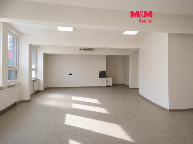 Pronájem obchodního prostoru, Ostrava - Hrabůvka, Dr. Martínka, 66 m2