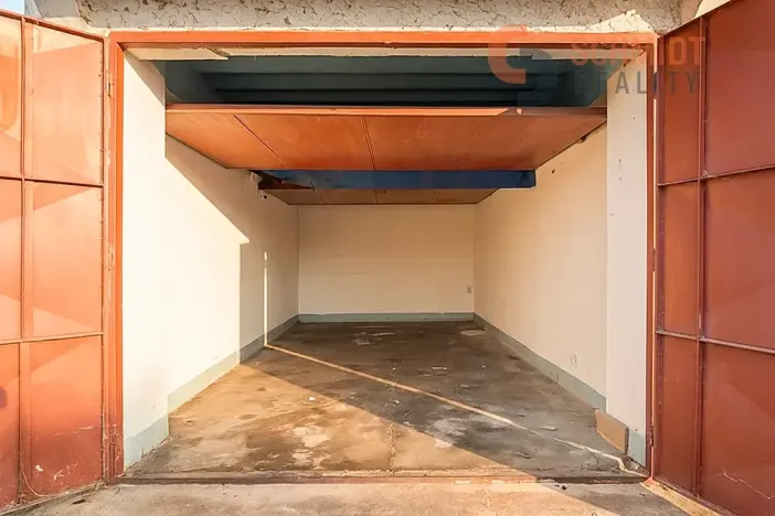 Prodej garáže, Veselí nad Moravou, Pod Parkem, 18 m2