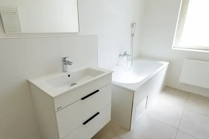 Pronájem bytu 2+1, Praha - Nové Město, Na Zderaze, 86 m2