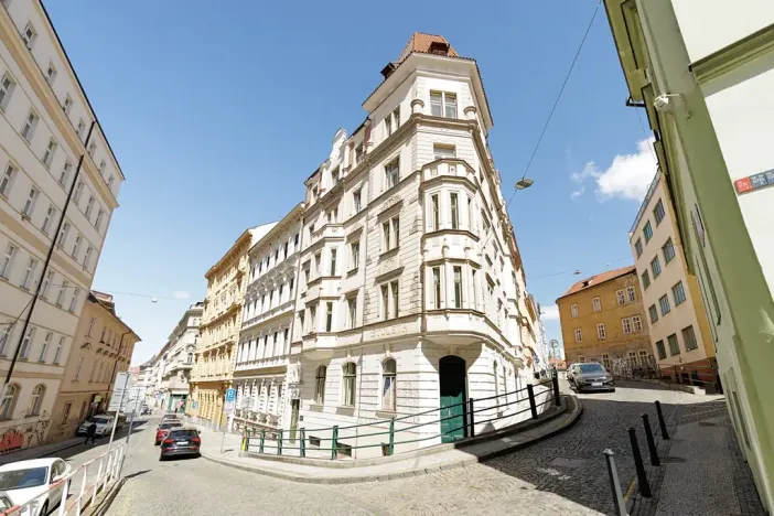 Pronájem bytu 2+1, Praha - Nové Město, Na Zderaze, 86 m2