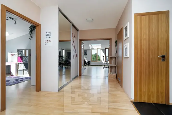 Prodej bytu 4+kk, Průhonice, Uhříněveská, 135 m2