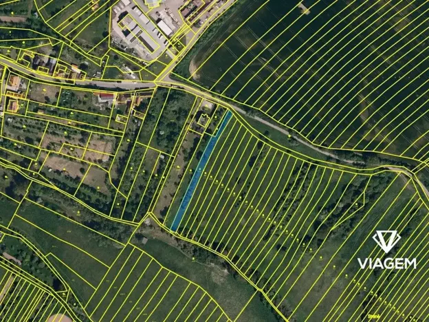 Prodej podílu zahrady, Dobrkovice, 886 m2