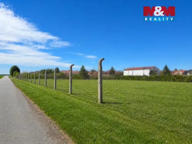 Prodej pozemku pro bydlení, Dřevčice, 4973 m2