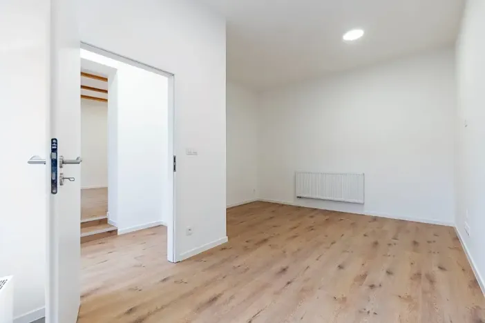 Pronájem bytu 2+kk, Brno, Záhumenice, 56 m2