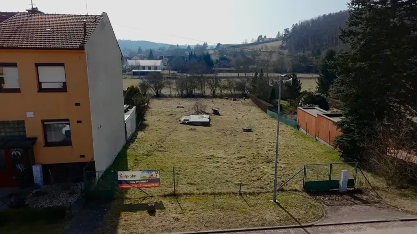 Prodej pozemku pro bydlení, Moravské Knínice, Mezihoří, 1700 m2