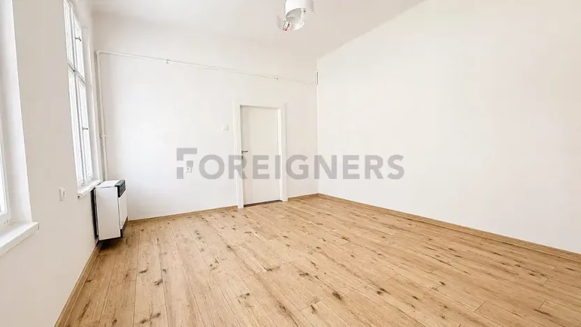 Pronájem bytu 2+kk, Praha - Smíchov, Staropramenná, 40 m2