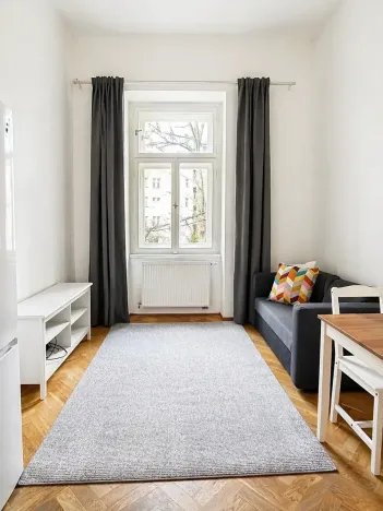 Pronájem bytu 2+kk, Praha - Nusle, Slavojova, 45 m2