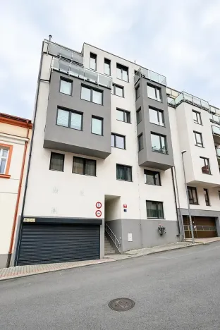 Pronájem bytu 3+kk, Praha - Košíře, Tůmova, 105 m2