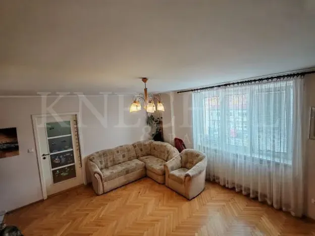 Prodej bytu 3+1, Ostrov, Hlavní třída, 76 m2