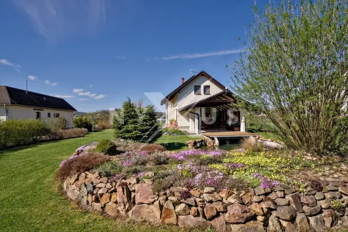 Prodej rodinného domu, Zbečno, 144 m2