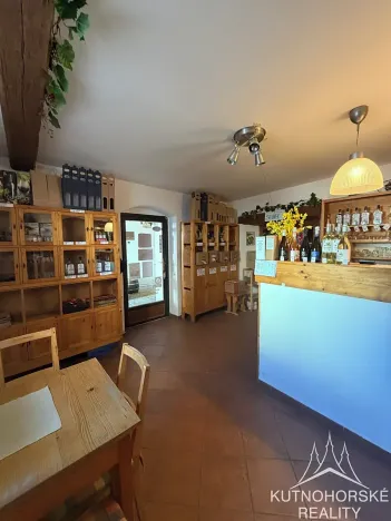 Pronájem obchodního prostoru, Kutná Hora, Václavské náměstí, 270 m2