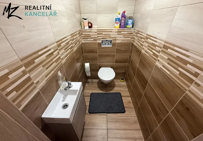 Prodej rodinného domu, Zborovice, Lesní, 260 m2