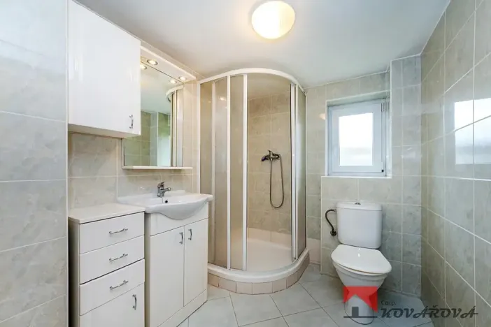 Prodej rodinného domu, Praha - Kunratice, Poběžovická, 221 m2