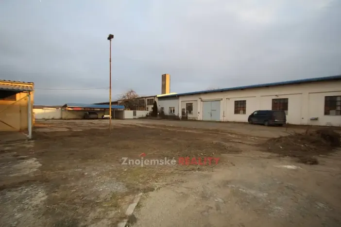 Pronájem skladu, Znojmo, 441 m2