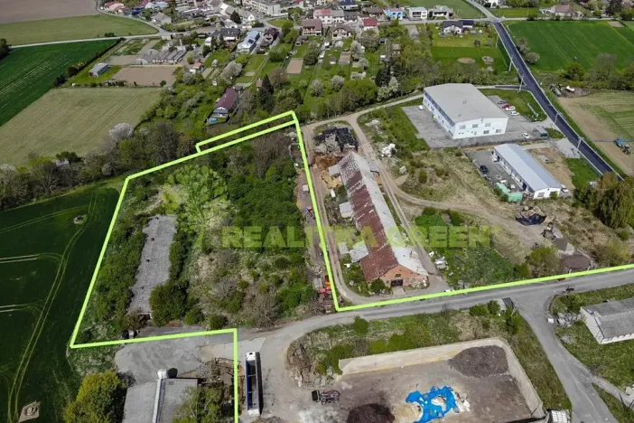 Prodej komerční nemovitosti, Holešov, 27330 m2