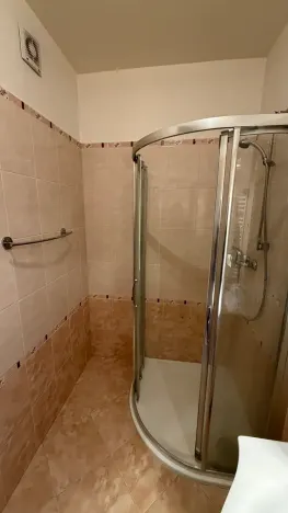 Prodej rodinného domu, Hrušovany nad Jevišovkou, 300 m2