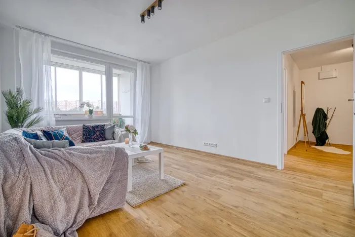 Pronájem bytu 2+1, Jirkov, Studentská, 57 m2