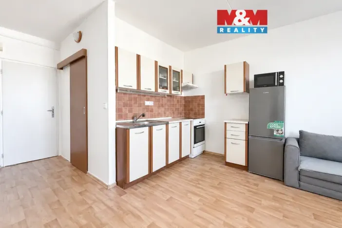 Prodej bytu 1+1, Zlín, 2. května, 36 m2