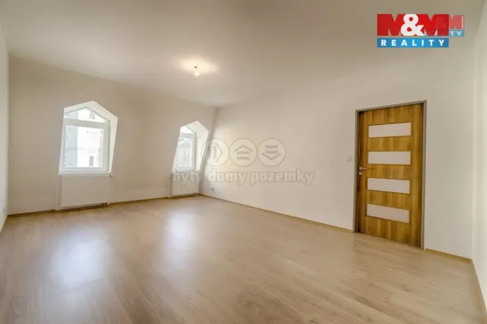 Pronájem bytu 2+kk, Jablonec nad Nisou, Anenské náměstí, 62 m2