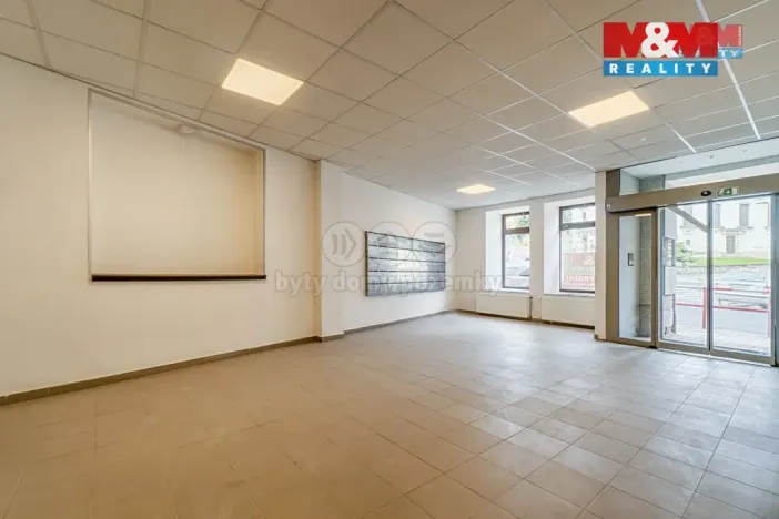 Pronájem bytu 2+kk, Jablonec nad Nisou, Anenské náměstí, 62 m2