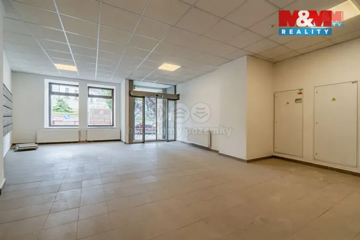 Pronájem bytu 2+kk, Jablonec nad Nisou, Anenské náměstí, 62 m2