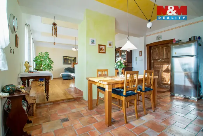Prodej rodinného domu, Keblice, 290 m2