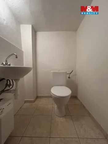 Pronájem obchodního prostoru, Úštěk - Úštěk-Vnitřní Město, Mírové náměstí, 34 m2
