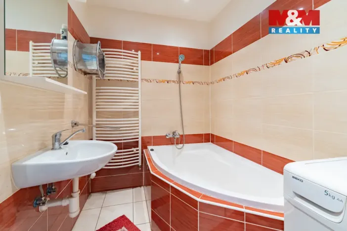 Prodej rodinného domu, Luby, Chebská, 364 m2