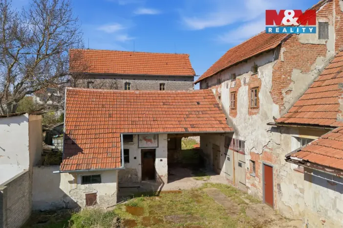 Prodej zemědělské usedlosti, Kněževes, Pražská, 90 m2