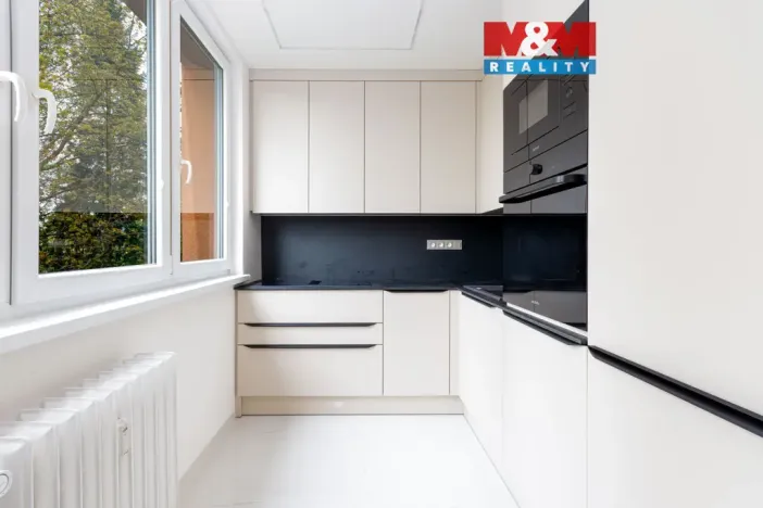 Prodej bytu 2+1, Ostrava - Zábřeh, Výškovická, 57 m2