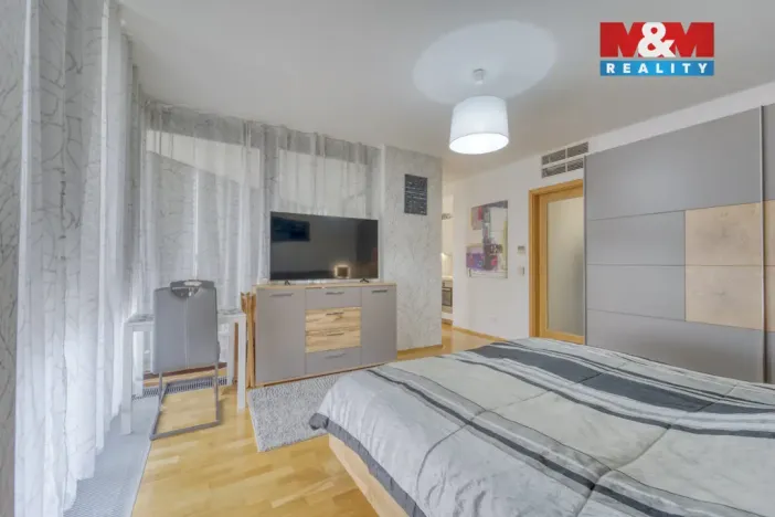 Prodej bytu 1+kk, Praha - Žižkov, Malešická, 38 m2