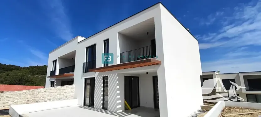 Prodej rodinného domu, Vodice, Chorvatsko, 186 m2