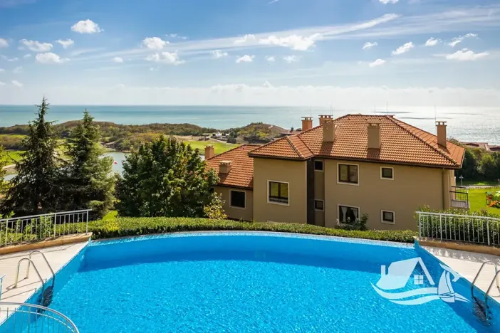 Prodej bytu 2+kk, Kavarna, Bulharsko, 97 m2