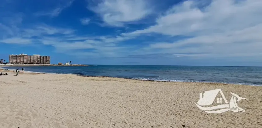 Prodej bytu 2+kk, Torrevieja, Španělsko, 33 m2