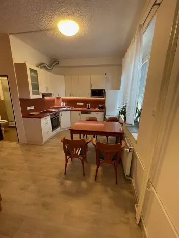 Pronájem bytu 2+kk, Praha - Hodkovičky, Na výspě, 42 m2