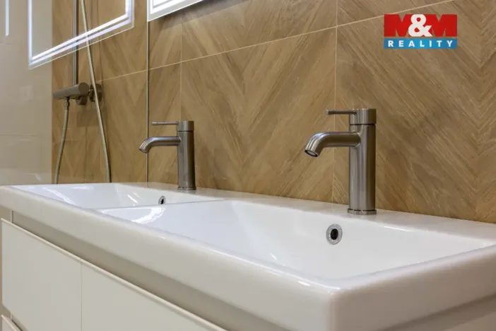 Prodej bytu 3+kk, Ostrava - Radvanice, Dvořáčkova, 100 m2