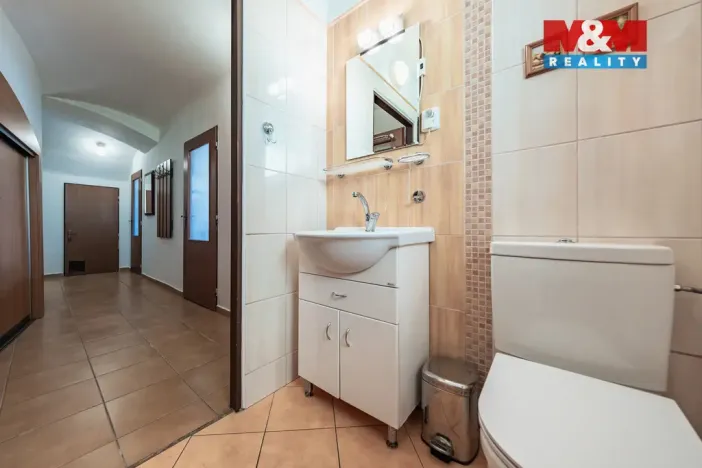 Prodej rodinného domu, Divišov, Horní náměstí, 213 m2