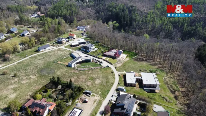 Prodej pozemku pro bydlení, Unhošť, 2025 m2