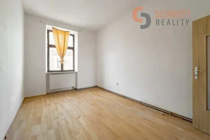 Prodej obchodního prostoru, Břeclav, 17. listopadu, 900 m2