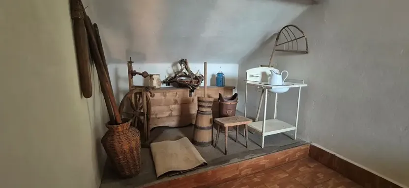 Prodej rodinného domu, Benešov u Semil, 150 m2