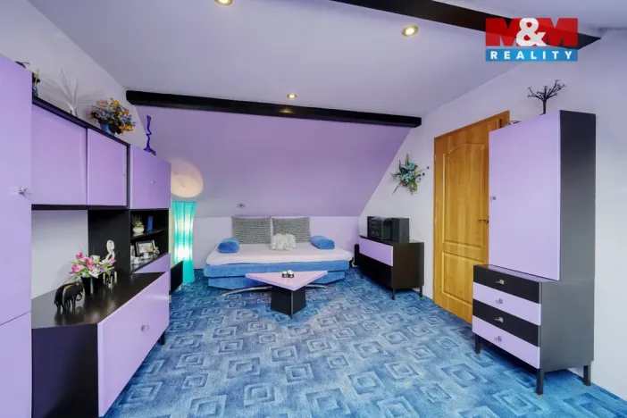 Prodej rodinného domu, Dolany, 225 m2