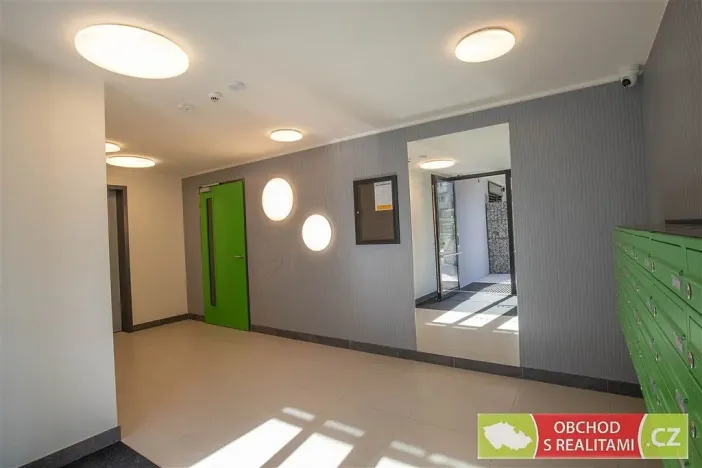 Pronájem bytu 2+kk, Praha, Hodkovická, 63 m2