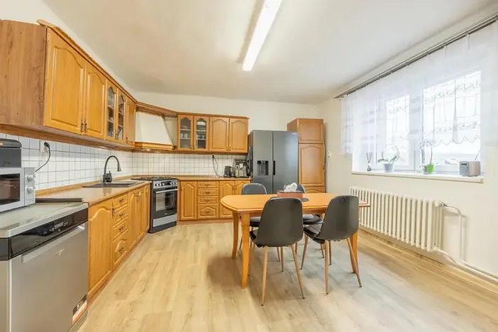 Prodej rodinného domu, Hředle, 245 m2