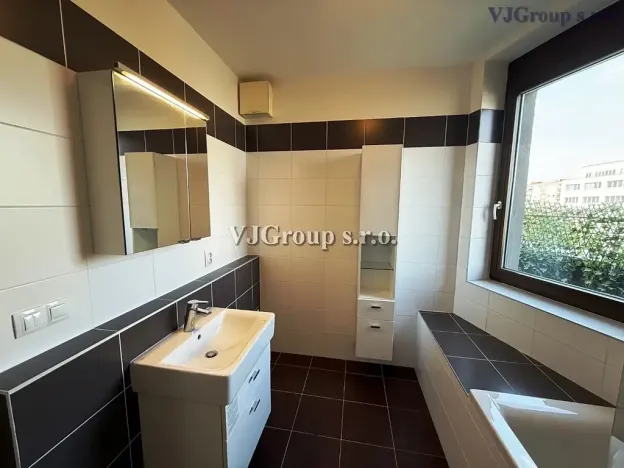 Prodej bytu 3+kk, Praha - Hlubočepy, Devonská, 82 m2