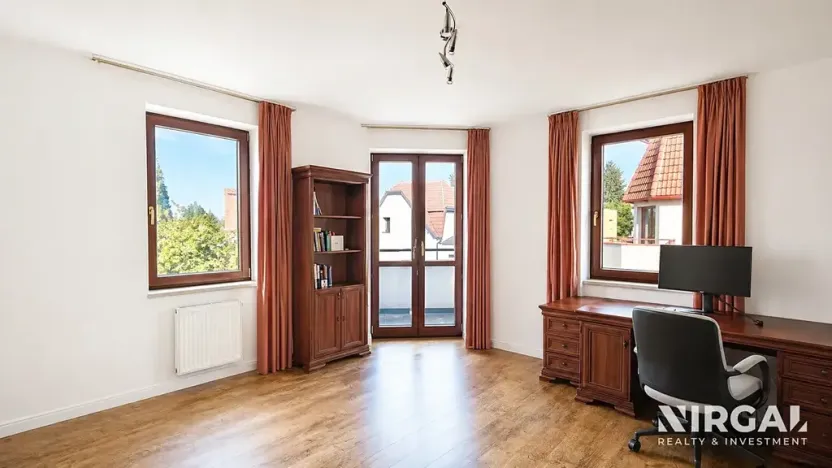 Pronájem bytu 2+kk, Úvaly, nám. Svobody, 55 m2