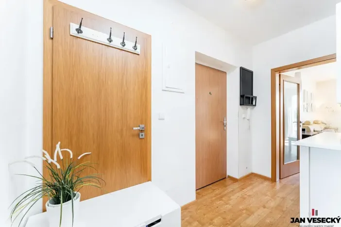 Prodej bytu 3+kk, Praha - Třeboradice, Špeciánova, 74 m2