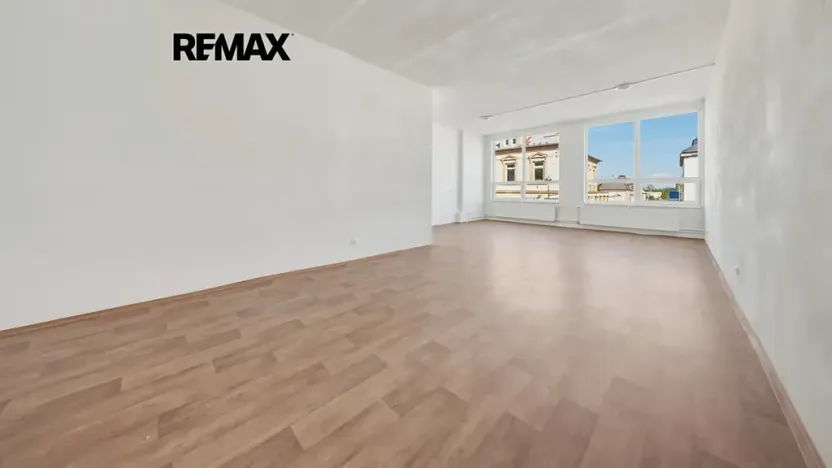 Pronájem obchodního prostoru, Nový Bor, Tř. T. G. Masaryka, 55 m2