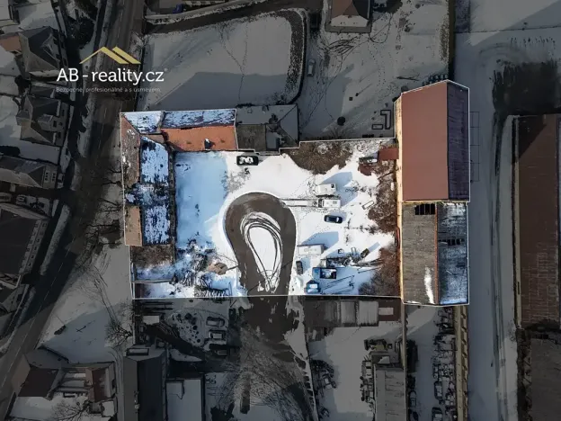 Prodej zemědělského objektu, Zabrušany, 1600 m2