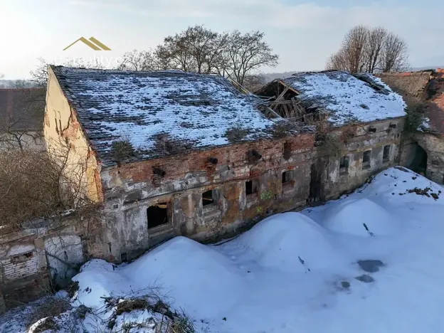 Prodej zemědělského objektu, Zabrušany, 1600 m2
