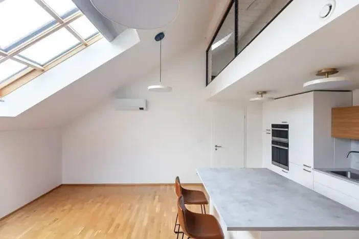Pronájem bytu 3+kk, Praha - Nové Město, Legerova, 75 m2